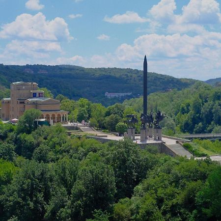 Apartments Panorama Veliko Tărnovo Esterno foto